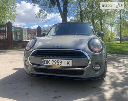 Міні Hatch, об'ємом двигуна 1.5 л та пробігом 168 тис. км за 11900 $, фото 1 на Automoto.ua