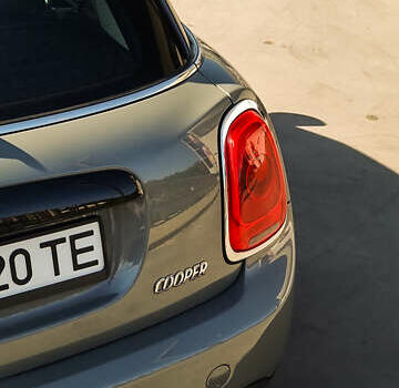 Мини Hatch, объемом двигателя 1.5 л и пробегом 150 тыс. км за 12500 $, фото 6 на Automoto.ua