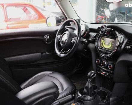 Мини Hatch, объемом двигателя 1.5 л и пробегом 157 тыс. км за 9900 $, фото 11 на Automoto.ua