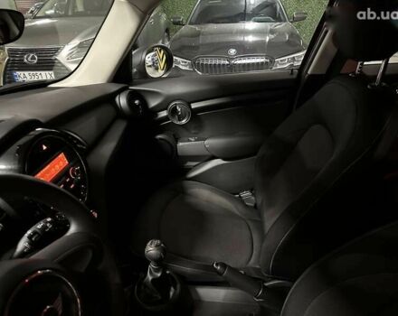 Мини Hatch, объемом двигателя 1.2 л и пробегом 87 тыс. км за 8300 $, фото 18 на Automoto.ua