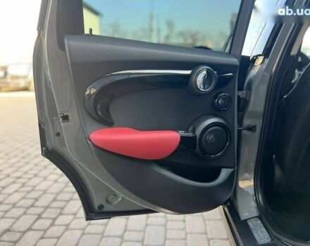 Мини Hatch, объемом двигателя 2 л и пробегом 46 тыс. км за 18000 $, фото 17 на Automoto.ua