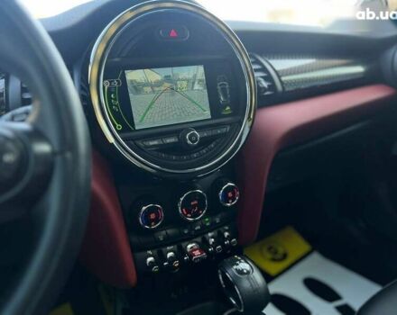 Мини Hatch, объемом двигателя 2 л и пробегом 46 тыс. км за 18000 $, фото 18 на Automoto.ua