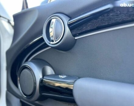 Мини Hatch, объемом двигателя 0 л и пробегом 25 тыс. км за 15999 $, фото 6 на Automoto.ua