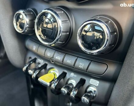 Мини Hatch, объемом двигателя 0 л и пробегом 25 тыс. км за 16777 $, фото 1 на Automoto.ua