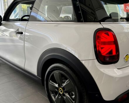 купити нове авто Міні Hatch 2023 року від офіційного дилера Емералд Моторс Міні фото