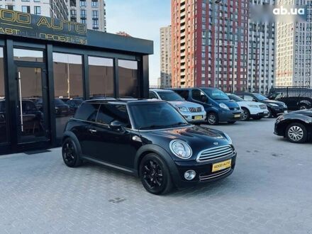 Міні Hatch 2009 у Києві на Automoto.ua Міні Hatch, об'ємом двигуна 1.6 л та пробігом 169 тис. км за 7500 $, фото 1 на Automoto.ua