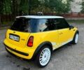 Желтый Мини Hatch, объемом двигателя 1.6 л и пробегом 273 тыс. км за 3500 $, фото 1 на Automoto.ua
