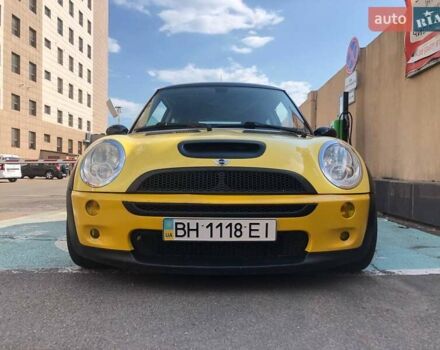 Желтый Мини Hatch, объемом двигателя 1.6 л и пробегом 150 тыс. км за 10000 $, фото 7 на Automoto.ua
