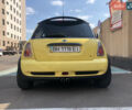 Желтый Мини Hatch, объемом двигателя 1.6 л и пробегом 150 тыс. км за 9200 $, фото 4 на Automoto.ua