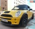 Желтый Мини Hatch, объемом двигателя 1.6 л и пробегом 150 тыс. км за 10000 $, фото 6 на Automoto.ua