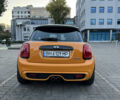 Желтый Мини Hatch, объемом двигателя 2 л и пробегом 150 тыс. км за 11900 $, фото 3 на Automoto.ua