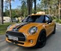 Желтый Мини Hatch, объемом двигателя 1.5 л и пробегом 125 тыс. км за 11800 $, фото 1 на Automoto.ua