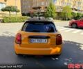 Желтый Мини Hatch, объемом двигателя 1.5 л и пробегом 0 тыс. км за 15000 $, фото 5 на Automoto.ua
