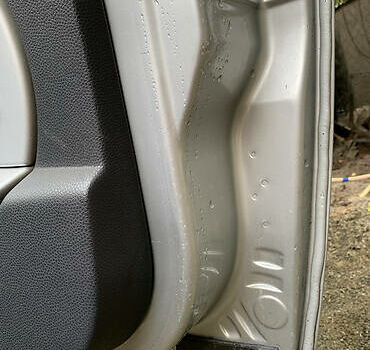 Сірий Міні Hatch, об'ємом двигуна 1.6 л та пробігом 130 тис. км за 4900 $, фото 7 на Automoto.ua