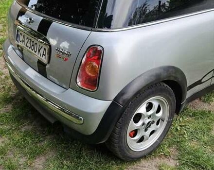 Серый Мини Hatch, объемом двигателя 1.6 л и пробегом 250 тыс. км за 4350 $, фото 12 на Automoto.ua