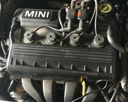 Сірий Міні Hatch, об'ємом двигуна 1.6 л та пробігом 130 тис. км за 4900 $, фото 9 на Automoto.ua