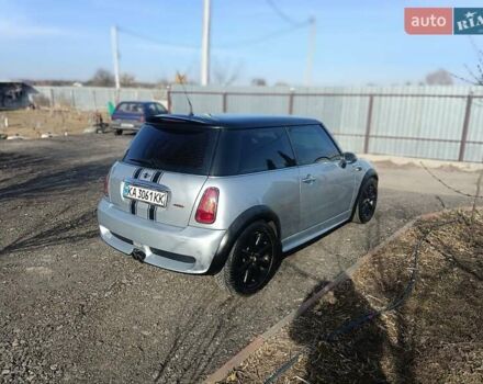 Серый Мини Hatch, объемом двигателя 1.6 л и пробегом 120 тыс. км за 5800 $, фото 3 на Automoto.ua