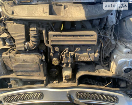 Серый Мини Hatch, объемом двигателя 1.6 л и пробегом 175 тыс. км за 5500 $, фото 14 на Automoto.ua