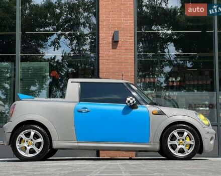 Сірий Міні Hatch, об'ємом двигуна 1.4 л та пробігом 110 тис. км за 5990 $, фото 12 на Automoto.ua