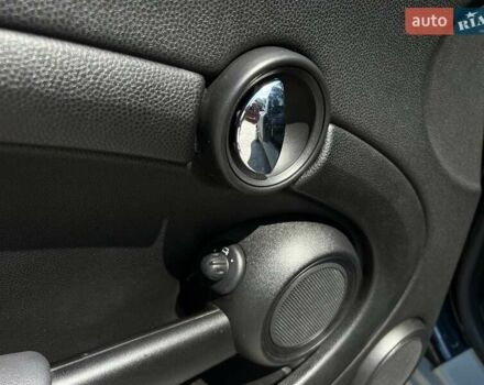 Сірий Міні Hatch, об'ємом двигуна 1.4 л та пробігом 110 тис. км за 5990 $, фото 33 на Automoto.ua