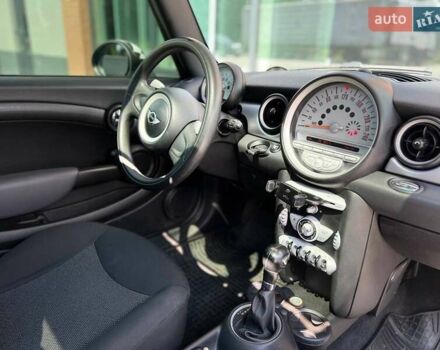 Сірий Міні Hatch, об'ємом двигуна 1.4 л та пробігом 110 тис. км за 5990 $, фото 52 на Automoto.ua