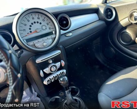 Серый Мини Hatch, объемом двигателя 1.6 л и пробегом 113 тыс. км за 8499 $, фото 7 на Automoto.ua