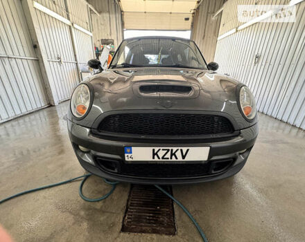 Серый Мини Hatch, объемом двигателя 1.6 л и пробегом 164 тыс. км за 8200 $, фото 6 на Automoto.ua