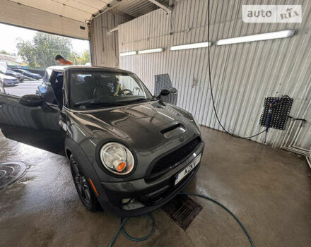 Серый Мини Hatch, объемом двигателя 1.6 л и пробегом 164 тыс. км за 8200 $, фото 1 на Automoto.ua