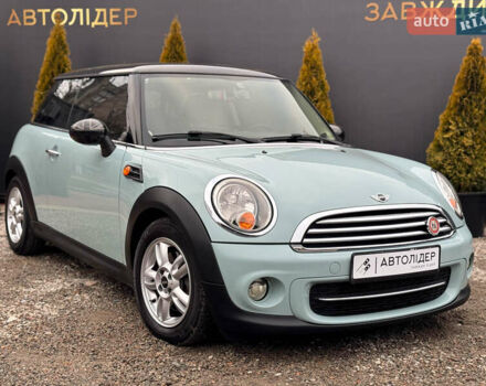 Серый Мини Hatch, объемом двигателя 2 л и пробегом 157 тыс. км за 9500 $, фото 4 на Automoto.ua