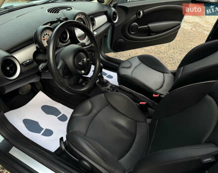 Серый Мини Hatch, объемом двигателя 2 л и пробегом 157 тыс. км за 9500 $, фото 18 на Automoto.ua