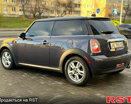 Сірий Міні Hatch, об'ємом двигуна 1.6 л та пробігом 176 тис. км за 7500 $, фото 6 на Automoto.ua