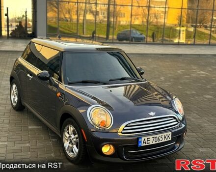 Сірий Міні Hatch, об'ємом двигуна 1.6 л та пробігом 176 тис. км за 7500 $, фото 4 на Automoto.ua