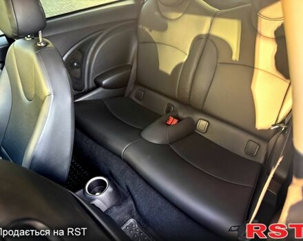 Сірий Міні Hatch, об'ємом двигуна 1.6 л та пробігом 176 тис. км за 7500 $, фото 12 на Automoto.ua