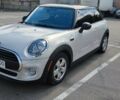 Сірий Міні Hatch, об'ємом двигуна 1.5 л та пробігом 45 тис. км за 14500 $, фото 2 на Automoto.ua