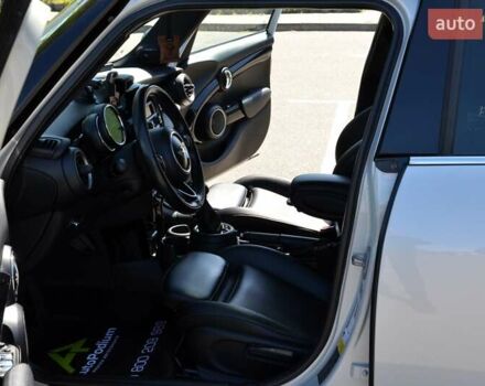 Серый Мини Hatch, объемом двигателя 2 л и пробегом 119 тыс. км за 14999 $, фото 23 на Automoto.ua