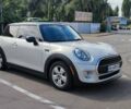 Сірий Міні Hatch, об'ємом двигуна 1.5 л та пробігом 45 тис. км за 14500 $, фото 1 на Automoto.ua