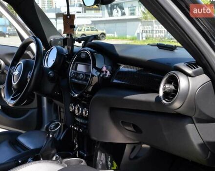 Серый Мини Hatch, объемом двигателя 2 л и пробегом 119 тыс. км за 14999 $, фото 37 на Automoto.ua