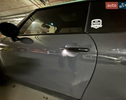 Серый Мини Hatch, объемом двигателя 2 л и пробегом 184 тыс. км за 13900 $, фото 18 на Automoto.ua