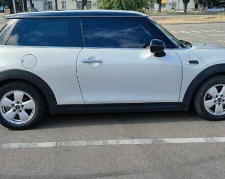 Серый Мини Hatch, объемом двигателя 1.5 л и пробегом 44 тыс. км за 14500 $, фото 4 на Automoto.ua