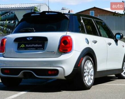 Серый Мини Hatch, объемом двигателя 2 л и пробегом 119 тыс. км за 14999 $, фото 12 на Automoto.ua