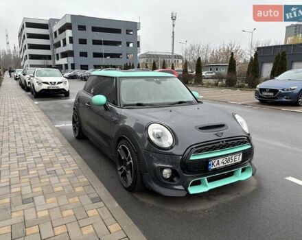 Серый Мини Hatch, объемом двигателя 2 л и пробегом 184 тыс. км за 13900 $, фото 8 на Automoto.ua