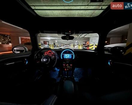 Серый Мини Hatch, объемом двигателя 2 л и пробегом 184 тыс. км за 13900 $, фото 20 на Automoto.ua