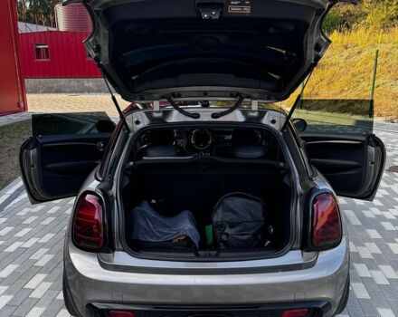 Серый Мини Hatch, объемом двигателя 2 л и пробегом 104 тыс. км за 19700 $, фото 7 на Automoto.ua