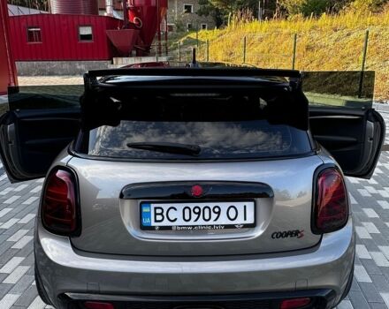 Серый Мини Hatch, объемом двигателя 2 л и пробегом 104 тыс. км за 19700 $, фото 5 на Automoto.ua
