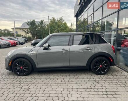 Серый Мини Hatch, объемом двигателя 2 л и пробегом 46 тыс. км за 17500 $, фото 3 на Automoto.ua