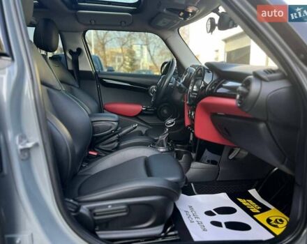 Мини Hatch 2017 в Ивано-Франковске на Automoto.ua Серый Мини Hatch, объемом двигателя 2 л и пробегом 46 тыс. км за 18000 $, фото 25 на Automoto.ua