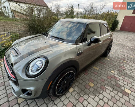 Серый Мини Hatch, объемом двигателя 2 л и пробегом 67 тыс. км за 24500 $, фото 11 на Automoto.ua