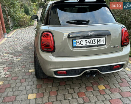 Серый Мини Hatch, объемом двигателя 2 л и пробегом 67 тыс. км за 24500 $, фото 10 на Automoto.ua