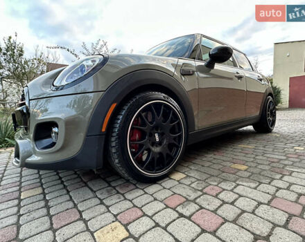 Серый Мини Hatch, объемом двигателя 2 л и пробегом 67 тыс. км за 24500 $, фото 6 на Automoto.ua