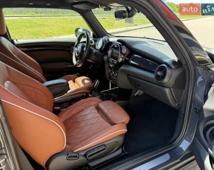 Серый Мини Hatch, объемом двигателя 2 л и пробегом 82 тыс. км за 23000 $, фото 23 на Automoto.ua